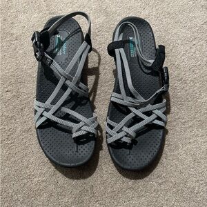 Women's Sketchers Black and Gray Sandals size 11
